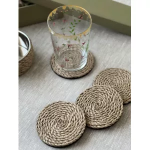 POSAVASOS FIBRA NATURAL (SET X4) S HECHOS CON FIBRAS NATURALES.  MEDIDAS  10X10X0,5 CM/UD