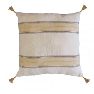 COJÍN MARRÓN BORLAS CAIRO