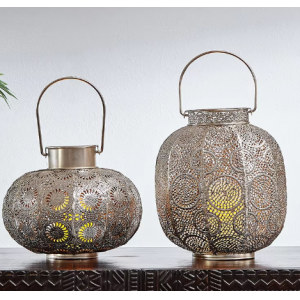 ANDELABRO DE HIERRO FORJADO DEL SUDESTE ASIÁTICO