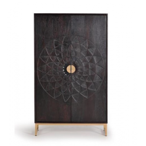 ARMARIO TASUNKA NOGAL ROSETÓN TALLADO 2 PUERTAS